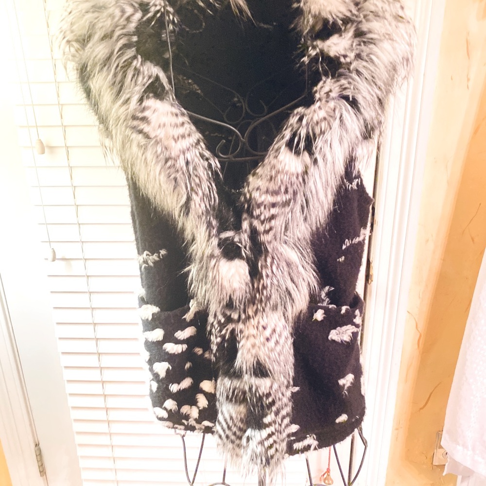 Stunning Faux Fur and Ostrich Feather Vest with pockets